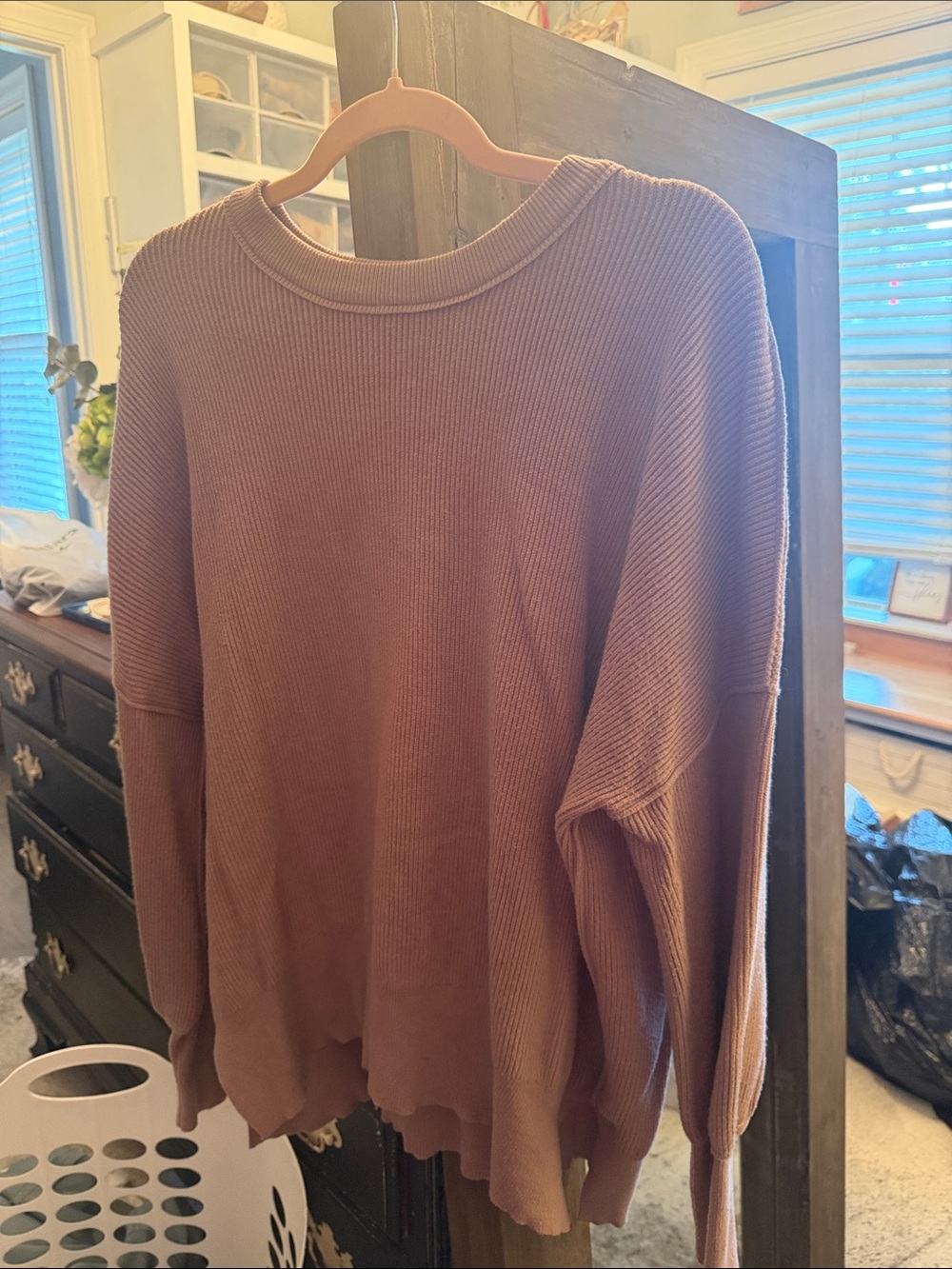 Women’s Cozy Ribbed Crewneck Sweater - Brown